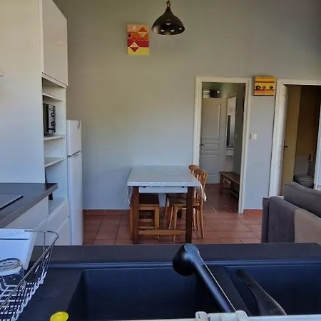 דירה Petite Maison Calme Et Pratique, 1 *